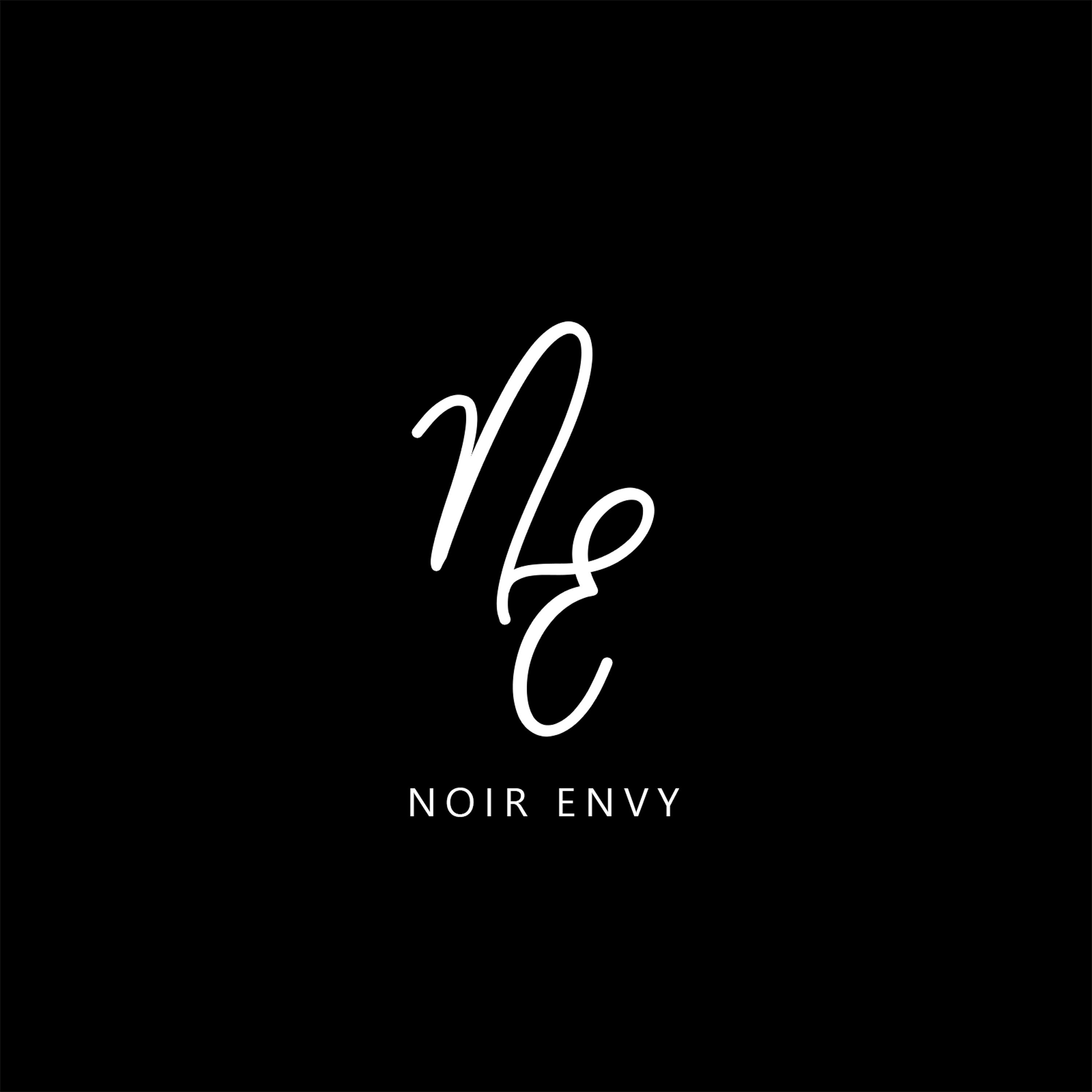 Noir Envy